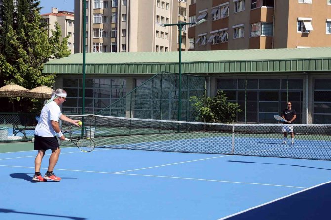 Uluslararası Ataşehir Belediye Başkanlığı Tenis Turnuvası Başladı