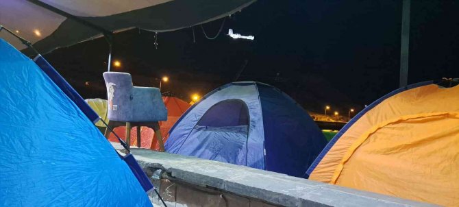 Van Gölü İçin Bitlis’e Kadar Yüzdüler