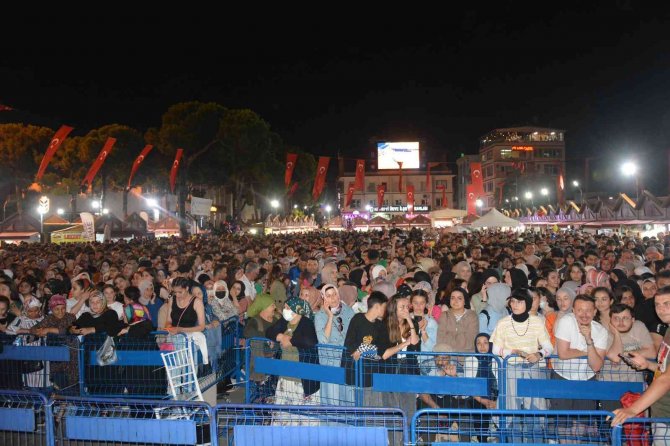 Ordu’da Ekin Uzunlar Konseri