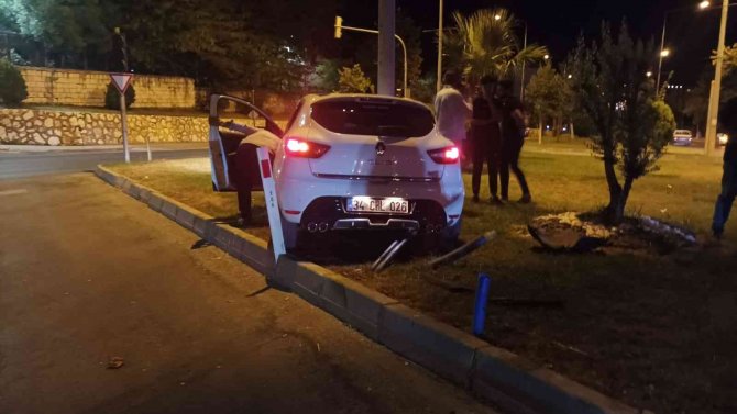 Alkollü Sürücü Kazaya Neden Oldu: 3 Yaralı