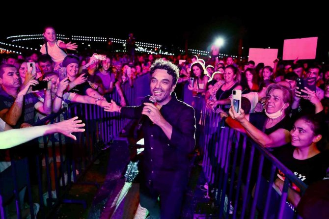 Uğur Aslan Aliağa’da Gönülleri Fethetti