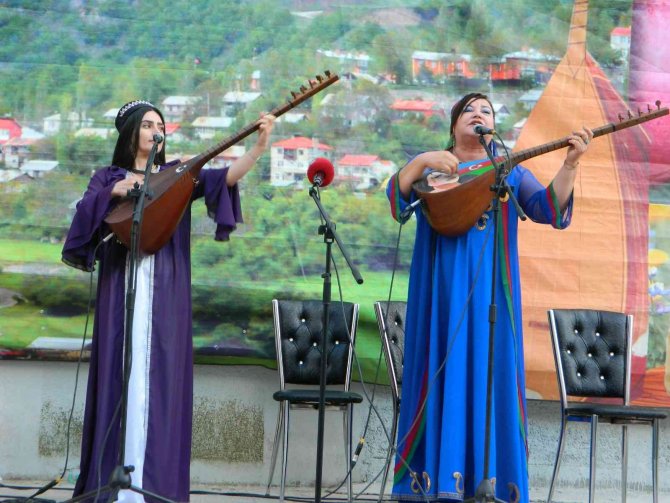 Posof 12. Âşıklar Ve Türkü Şöleni Renkli Görüntülere Sahne Oldu