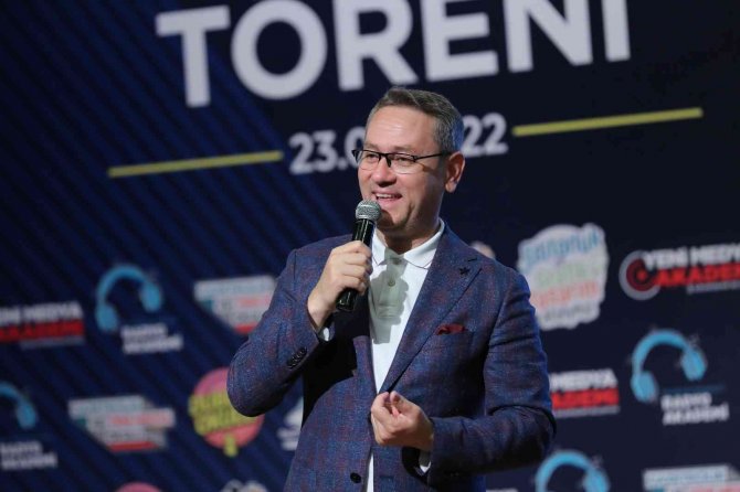 Başakşehir Belediyesi Gençleri Medya Sektörüne Kazandırıyor