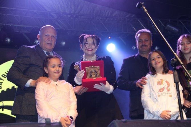 Bayburt’ta Akşam Konserlerine Tuğçe Kandemir’li Final