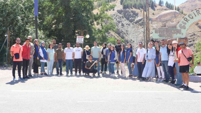 Ankara’dan Gelen Gençler Elazığ’ı Gezdi