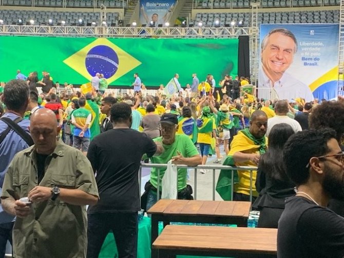 Bolsonaro, Brezilya Devlet Başkanlığına Yeniden Aday Oldu