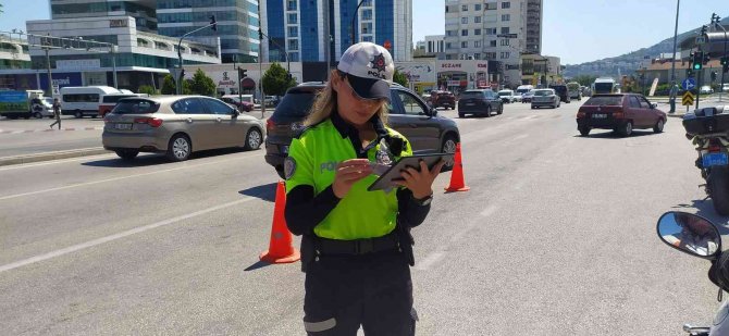 Bursa’da Motosiklet Sürücülerine Sıkı Denetim