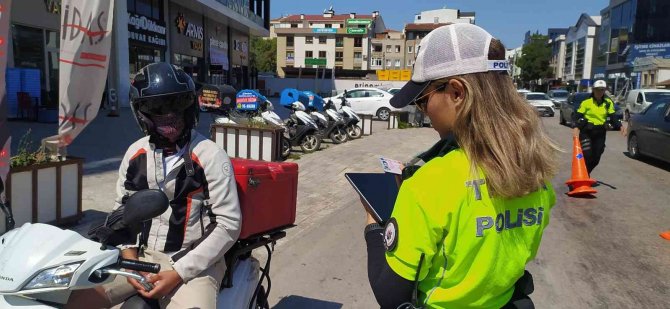 Bursa’da Motosiklet Sürücülerine Sıkı Denetim