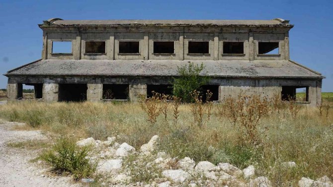 Balkan Savaşları’ndan Kalma Balon Hangarı 110 Yıldır Varlığını Koruyor