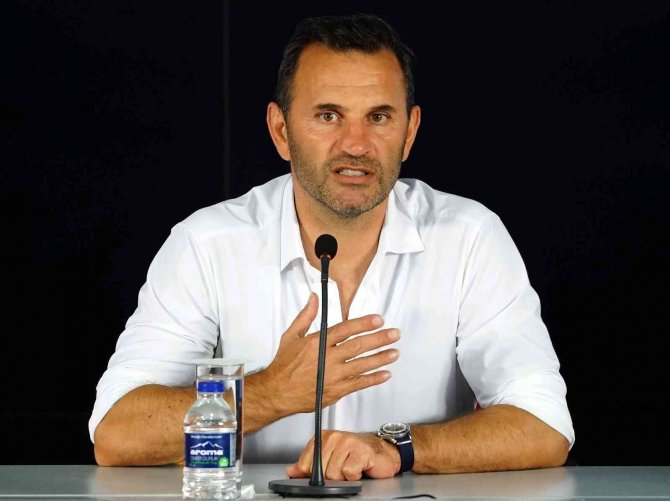 Okan Buruk: "Galatasaray’a Yakışır Bir Takım Olacağız"