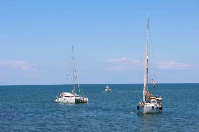 Yatçılar Trabzon’a Demir Attı