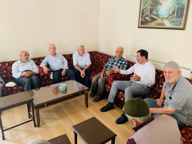 Başkan Hasan Kılca, Emekli Konağı’nda Vatandaşlarla Buluştu