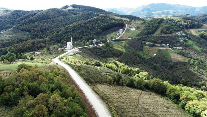 Tekkeköy’de Grup Yolu Çalışması Sürüyor