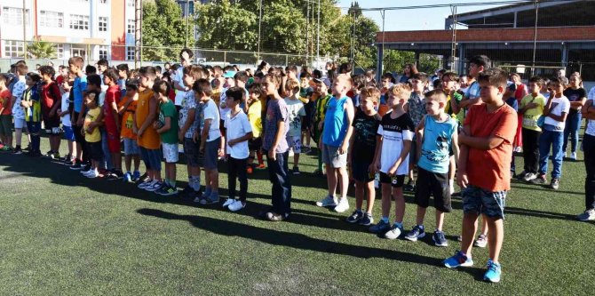 Altınova Yaz Spor Akademisi Başladı