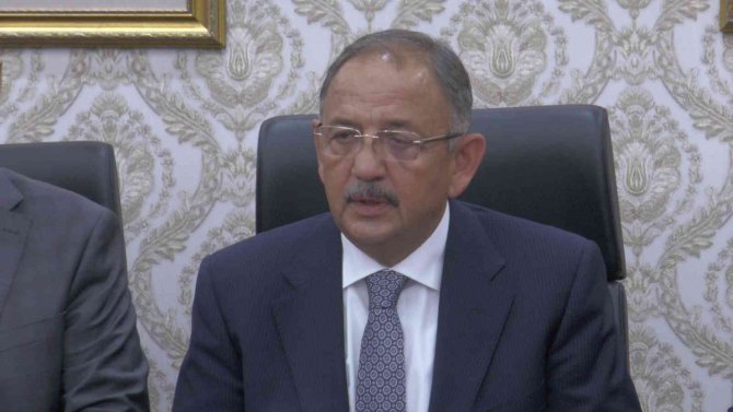 Mehmet Özhaseki: “Yalan Olan Söylemlere ‘Vız Gelir, Tırıs Gider’ Diye Cevap Veriyoruz”