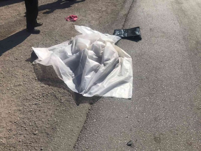 Amasya’da Araç Devrildi: Aynı Aileden 1 Ölü, 4 Yaralı