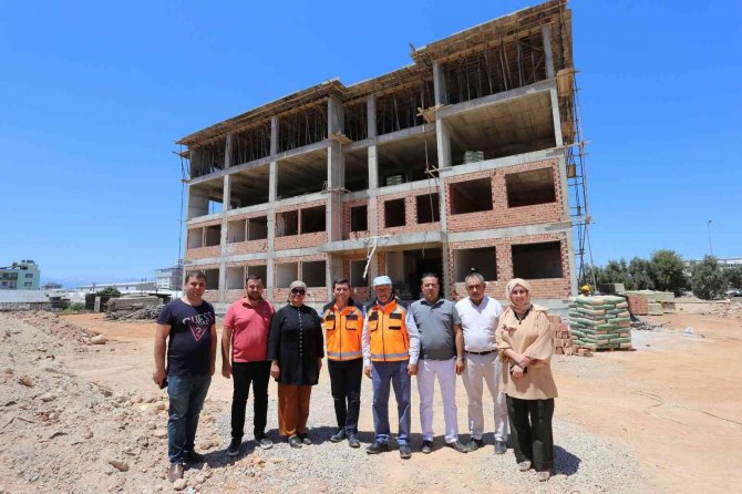 Başkan Tütüncü: “En Çok Yaptığımız Okullarla İftihar Ediyoruz”