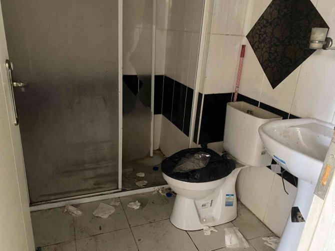9 Yaşındaki Yeğenini Bir Yıl Boyunca Alıkoyan Teyzeyi Esnaf Anlattı