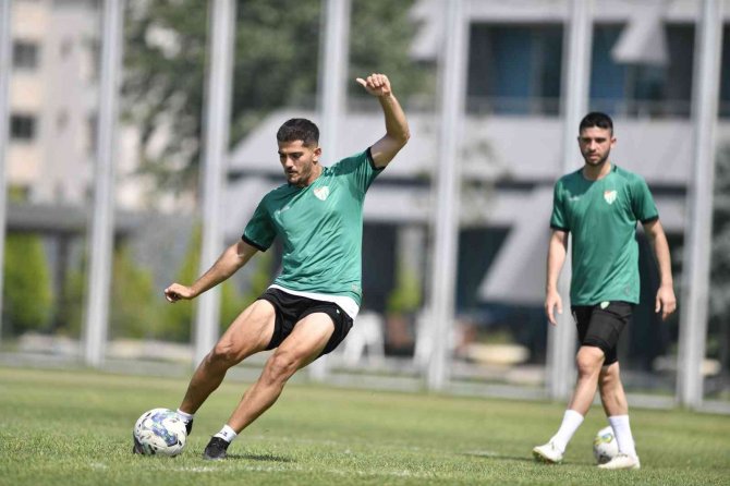 Bursaspor Şut Çalıştı