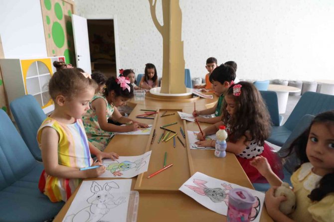 Kitap Kahve’ye Ziyaretçi Akını