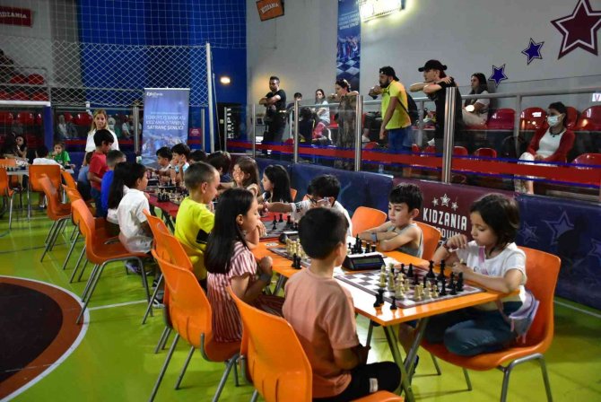 Kidzania İ̇stanbul Satranç Turnuvası Gerçekleşti
