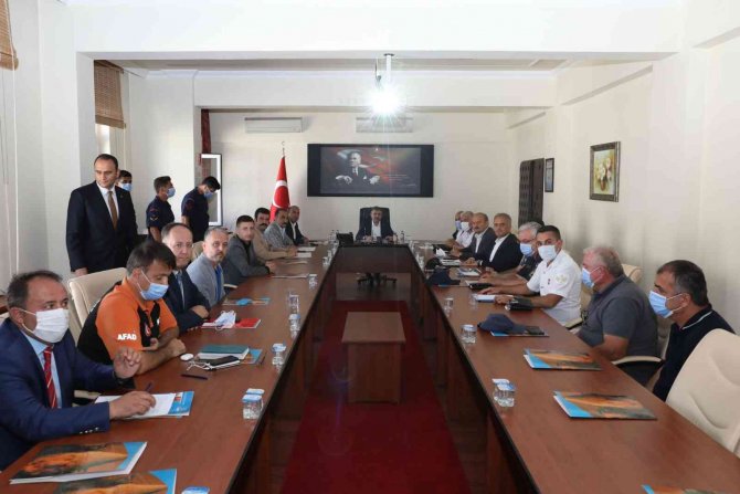 Akçakoca’da "Turizm Sezonu Güvenlik Toplantısı" Gerçekleştirildi