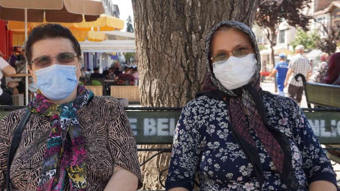 Edirne Kırmızıya Boyandı, Hem Esnaf Hem Vatandaşlar Tedbirlere Uyum İstiyor