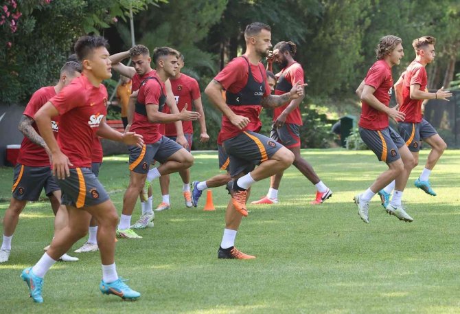Galatasaray Yeni Sezon Hazırlıklarını Sürdürdü