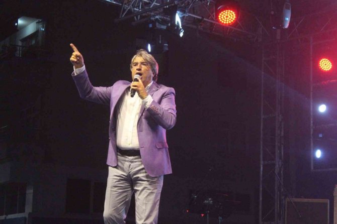 Görele 13.uluslararası Kemeçe Ve Horon Festivali Sona Erdi