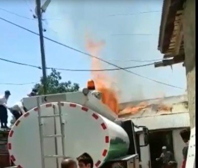 Durankaya Beldesinde Korkutan Yangın