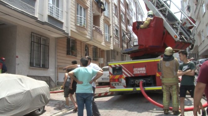 Esenyurt’ta Korkutan Yangın