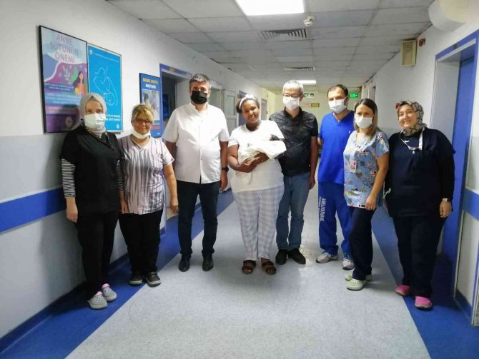 Etiyopyalı Kadın Doğum İçin Salihli’yi Seçti