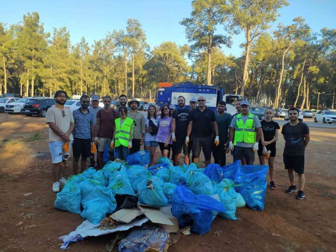 Kepez’in Ormanlarında Çevre Temizliği