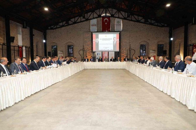 Konya’da "Sosyal Politikalarda 7 Bölge 7 İ̇l Projesi" Toplantısı Yapıldı