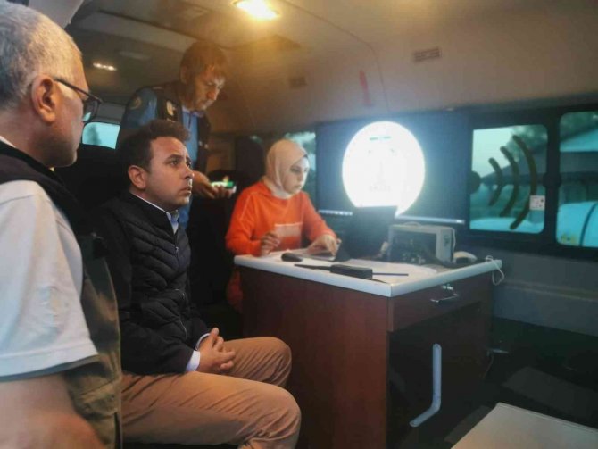Kütahya’da Orman Yangınını Söndürme Çalışmaları Devam Ediyor