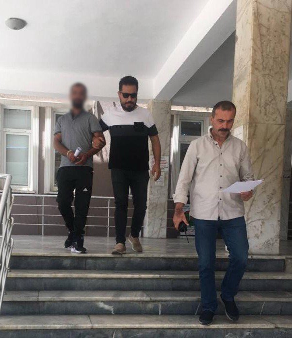 Hırsız Hayatının Şokunu Yaşadı: Önce Kameraya Sonra Polise Yakalandı