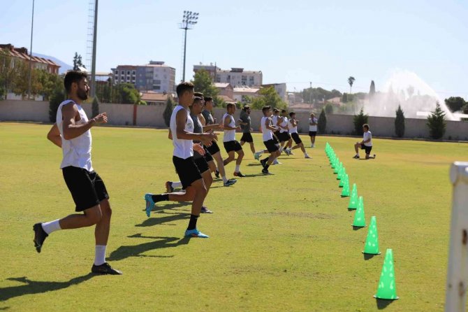 Nazilli Belediyespor Çalışmalara Yeniden Başladı