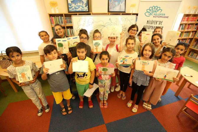 Nilüferli Çocuklar Hayallerindeki Dünyayı Ağaca Sığdırdılar