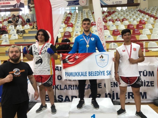 Pamukkale Belediyesporlulardan 10 Madalya