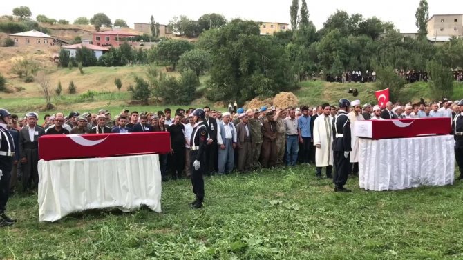 Pençe-yıldırım Harekatı’nda Şehit Düşen 4 Güvenlik Korucusu Son Yolculuğuna Uğurlandı