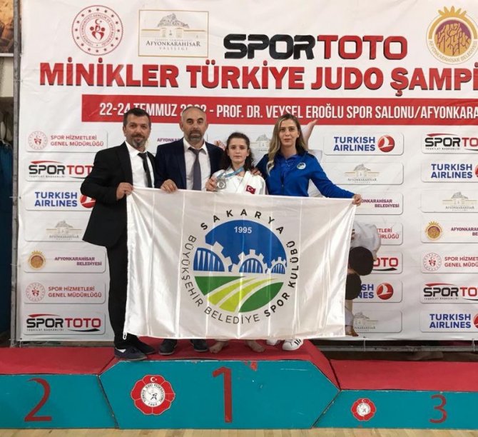 Minik Judocular Kürsüyü Boş Bırakmadı