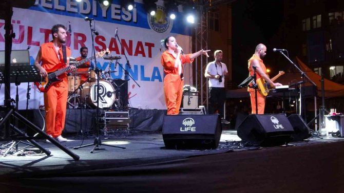 Yakakent’te Türk Somonu Şöleni