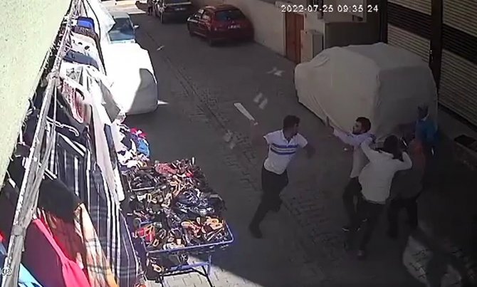 Şanlıurfa’da Taşlı Sopalı Kavga