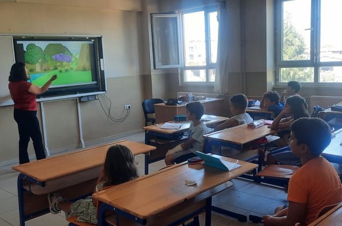 Sarıgöl’de Öğrencilere Yönelik İ̇ngilizce Kursu Açıldı