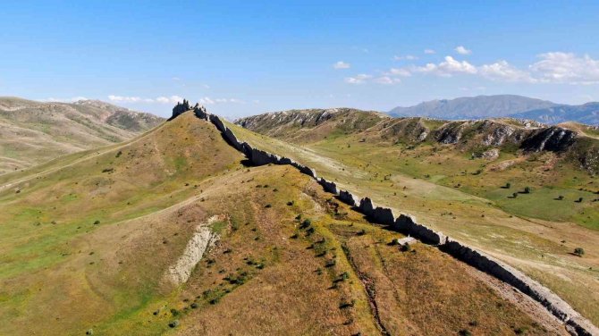 Doğal Çin Seddi Jeoturizme Kazandırılmayı Bekliyor