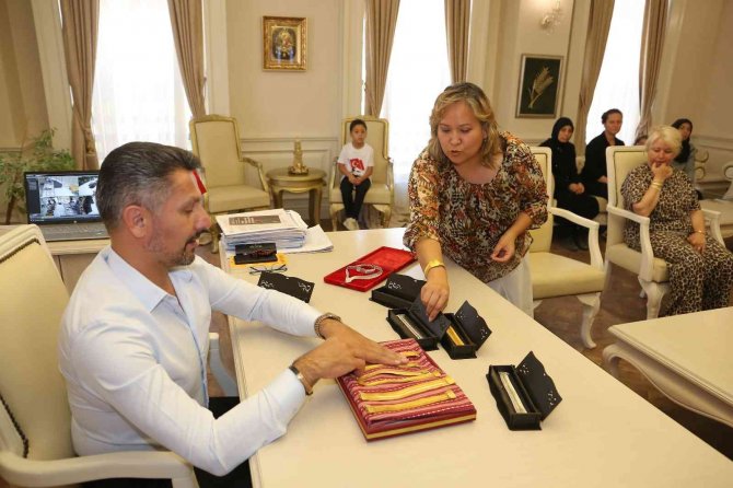 Sivrihisar’ın Önemli Değerlerinden “Cebe” Sanat Atölyelerinde Geleceğe Taşınıyor