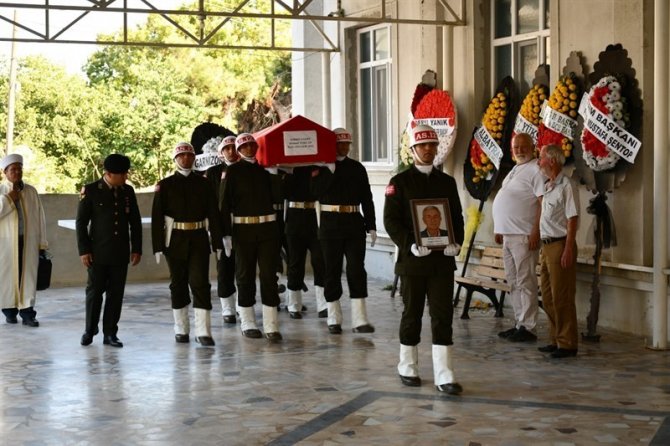 Kıbrıs Gazisi Son Yolculuğuna Uğurlandı