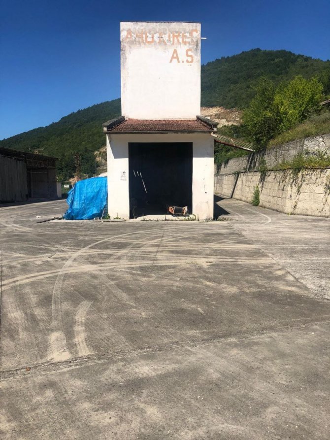 Sezonluk Çalışan Kireç Fabrikası 3 Kez Soyuldu