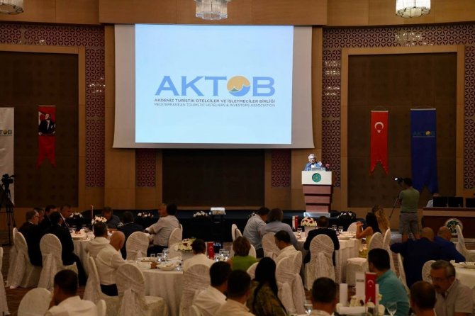 Vali Yazıcı: “ Şehrimizi Hava Yoluyla Ziyaret Eden Turist Sayısı 6 Milyonu Geçti.”