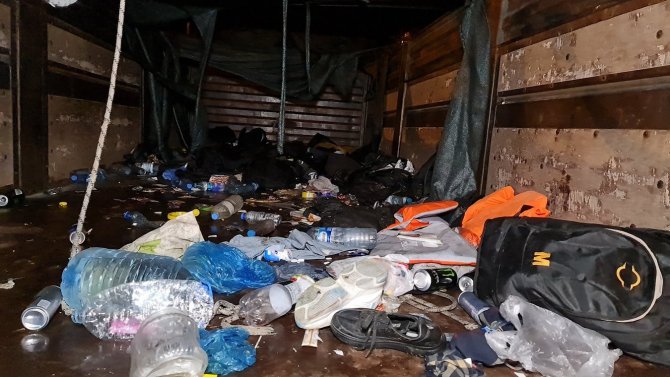 Hayvan Nakil Aracında Sığınmacı Dramı